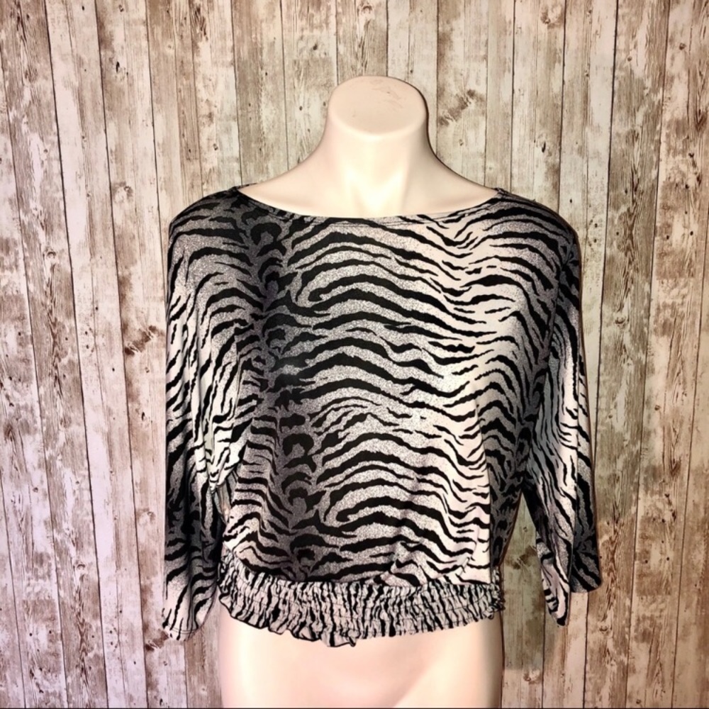 Isabella Rodriguez black/white zebra long sleeve